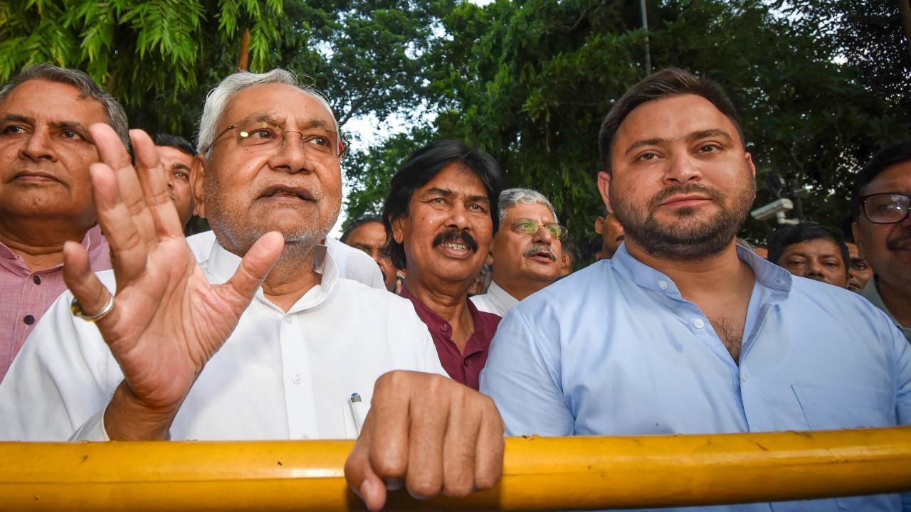 Nitish Kumar takes oath as Bihar CM, Tejashwi as his deputy